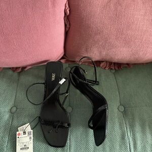 Zara Black Strappy Sandals